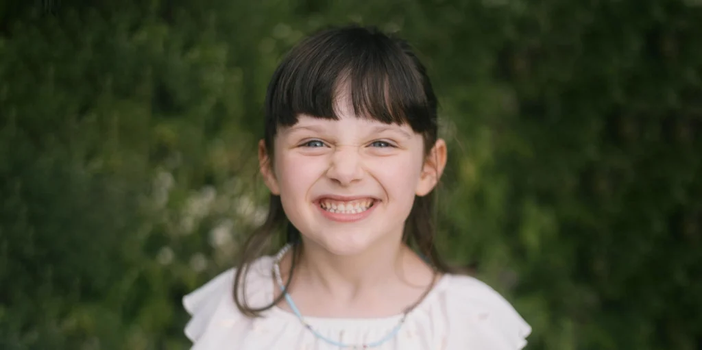 Bambina che sorride